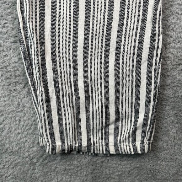 Old Navy Striped Linen Pants Plus Size - Picture 6 of 13